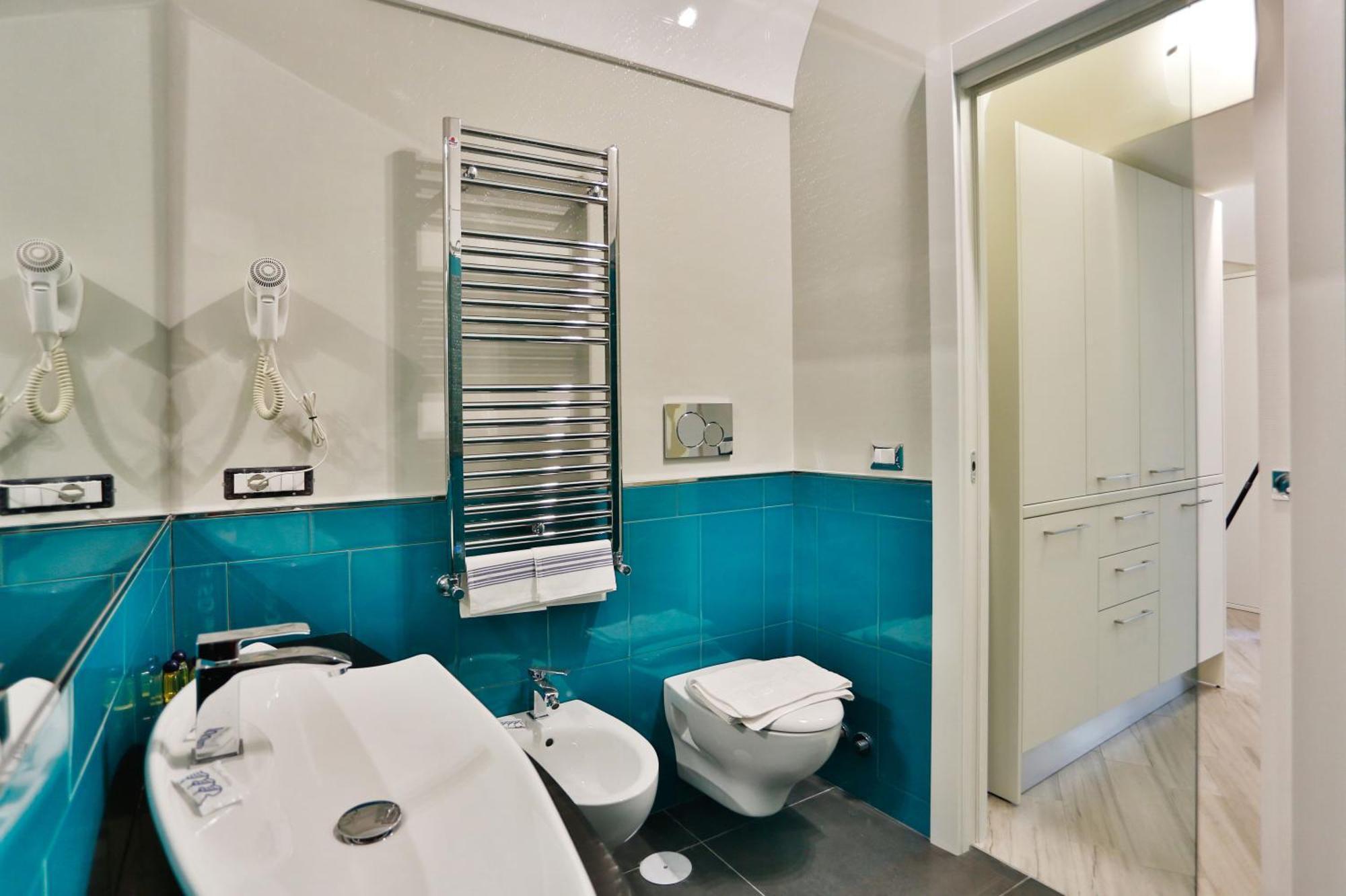 Amalfi Apartments Design Centro Storico Luaran gambar