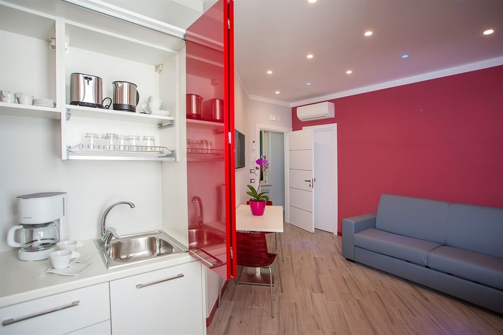 Amalfi Apartments Design Centro Storico Luaran gambar