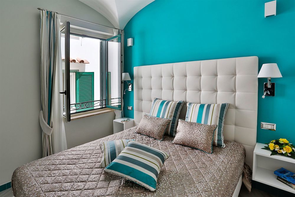 Amalfi Apartments Design Centro Storico Luaran gambar